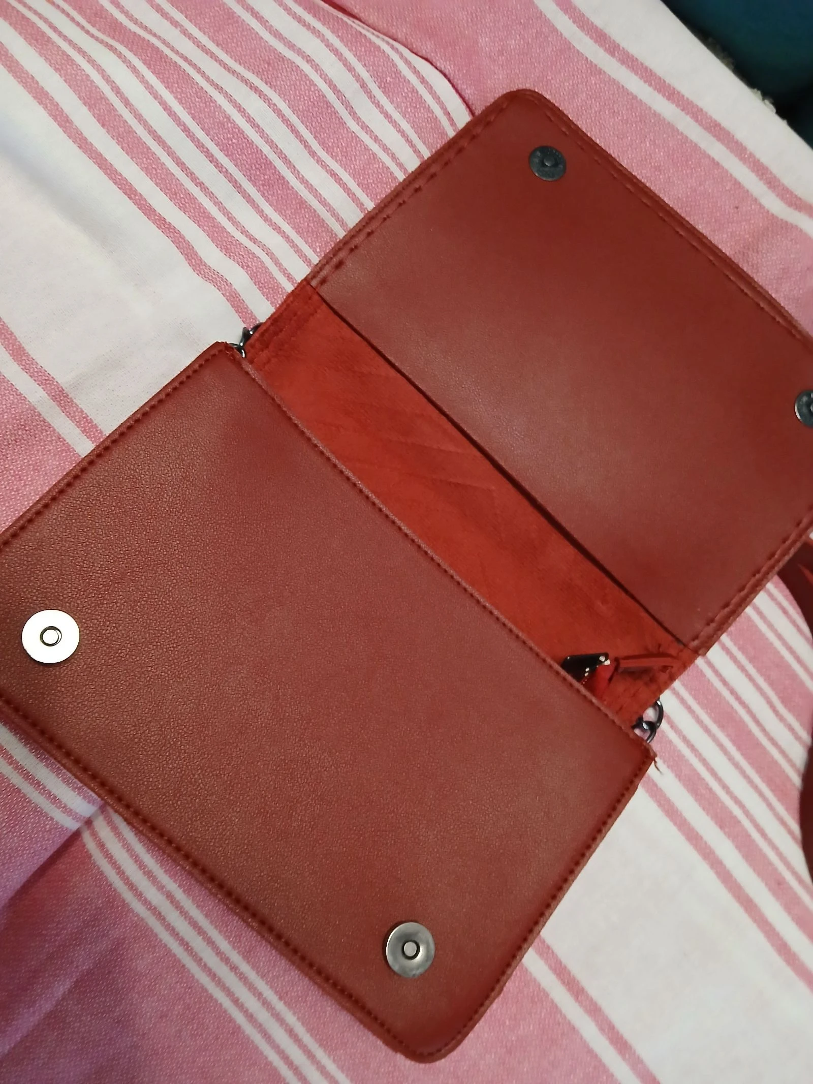 Bolso rojo burdeos chic – photo 4